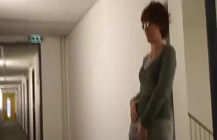 xxx Blonde girl gives really hot handjob