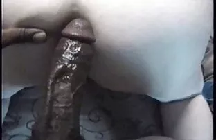 xxx Two dark-haired lesbian girls lick and finger each other to orgasm